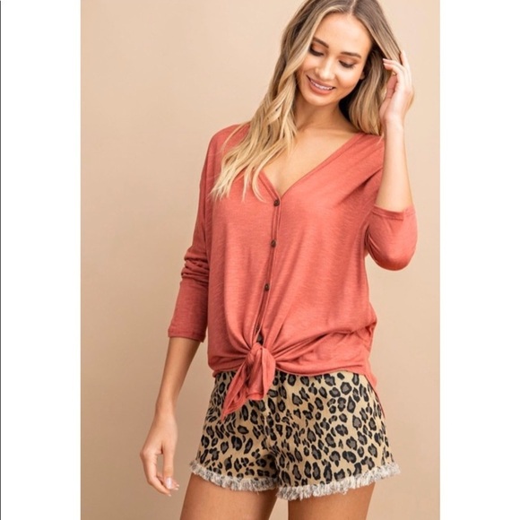 NEW! Long Sleeve Button Down! - Picture 4 of 9